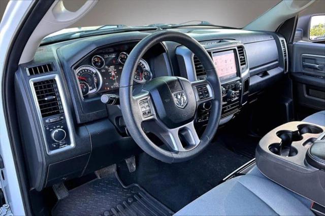 2023 Ram 1500 Classic SLT Crew Cab 4x4 5'7" Box