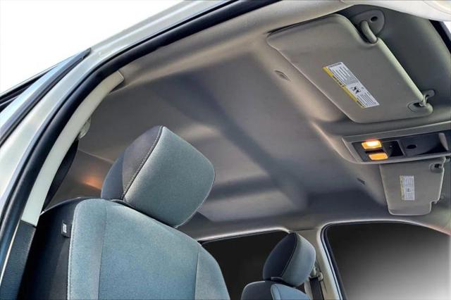 2023 Ram 1500 Classic SLT Crew Cab 4x4 5'7" Box
