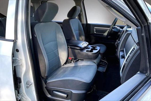 2023 Ram 1500 Classic SLT Crew Cab 4x4 5'7" Box