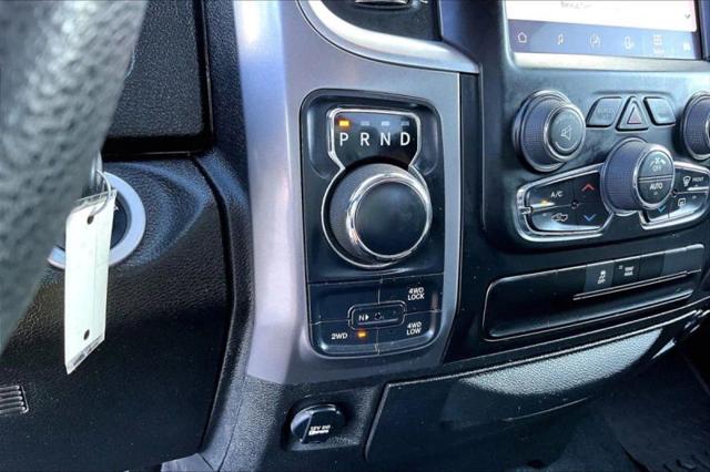 2023 Ram 1500 Classic SLT Crew Cab 4x4 5'7" Box