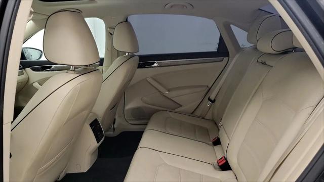 2017 Volkswagen Passat 1.8T SE