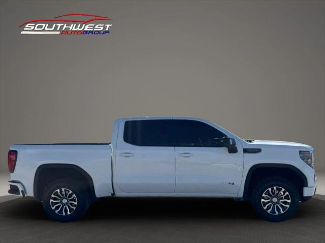 2023 GMC Sierra 1500 4WD Crew Cab Short Box AT4