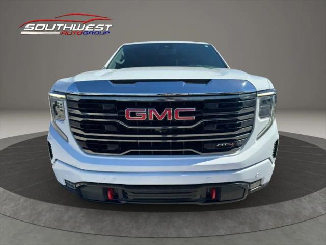 2023 GMC Sierra 1500 4WD Crew Cab Short Box AT4