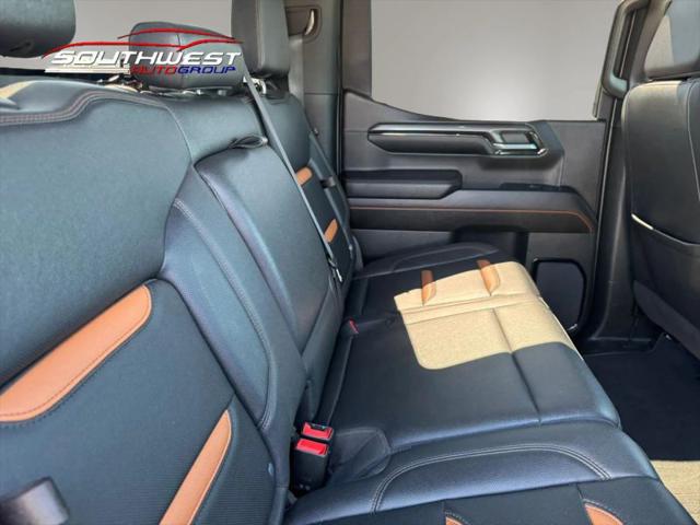 2023 GMC Sierra 1500 4WD Crew Cab Short Box AT4