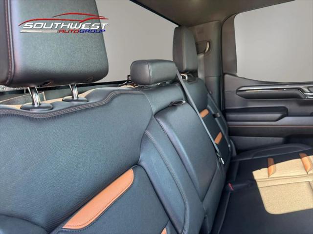 2023 GMC Sierra 1500 4WD Crew Cab Short Box AT4