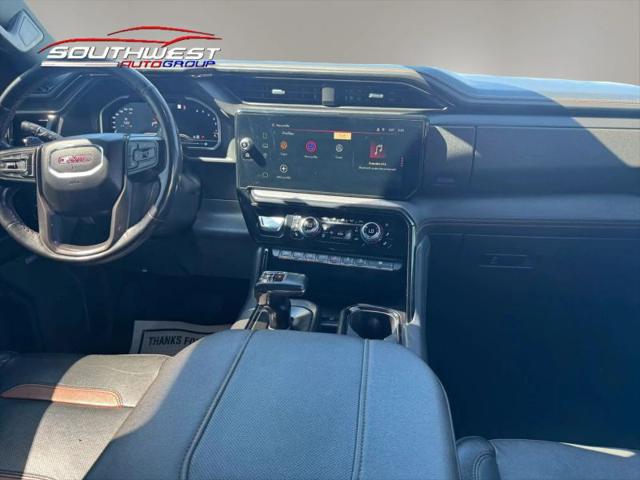 2023 GMC Sierra 1500 4WD Crew Cab Short Box AT4