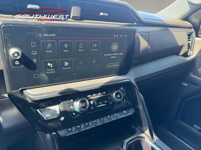 2023 GMC Sierra 1500 4WD Crew Cab Short Box AT4