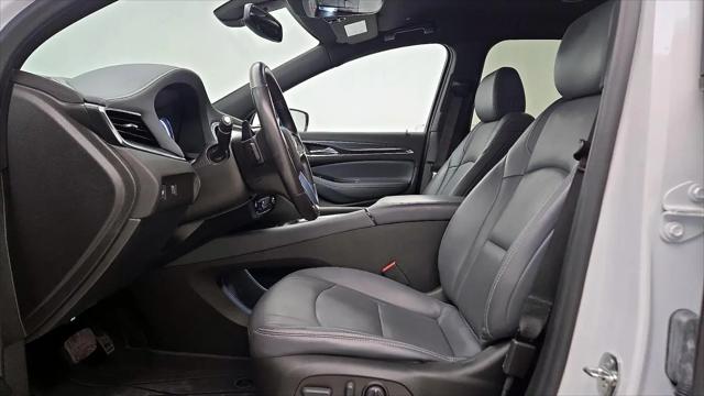2023 Buick Enclave Essence FWD