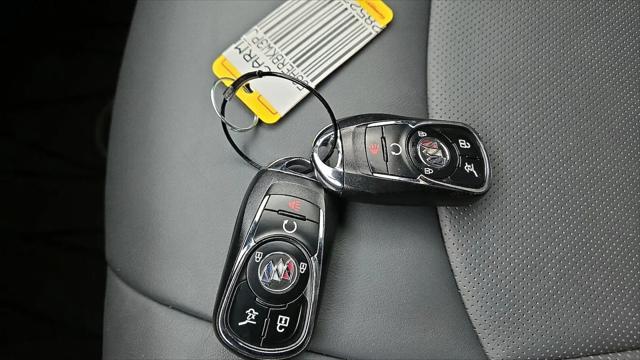 2023 Buick Enclave Essence FWD