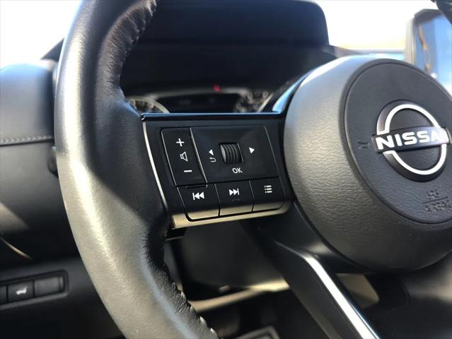 2023 Nissan Pathfinder SL 4WD