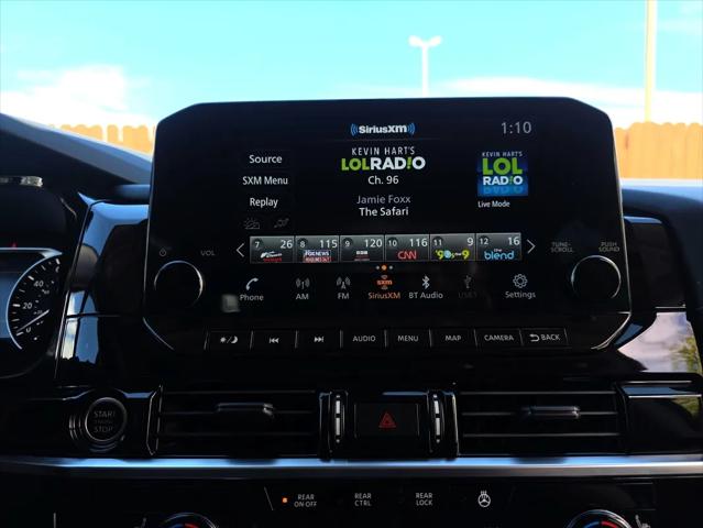 2023 Nissan Pathfinder SL 4WD