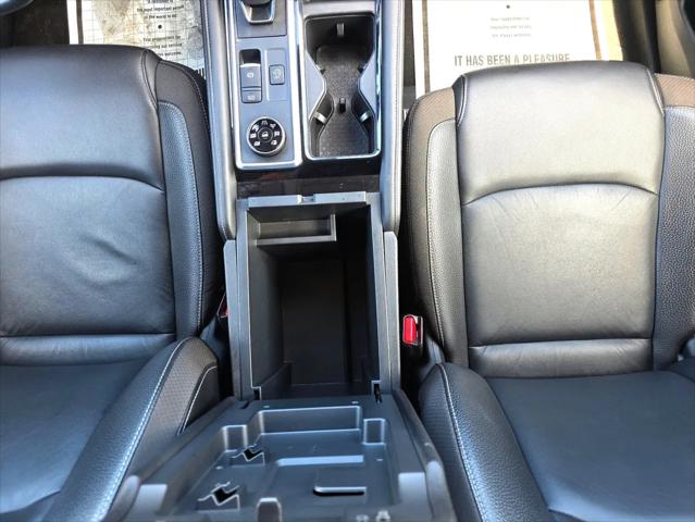 2023 Nissan Pathfinder SL 4WD
