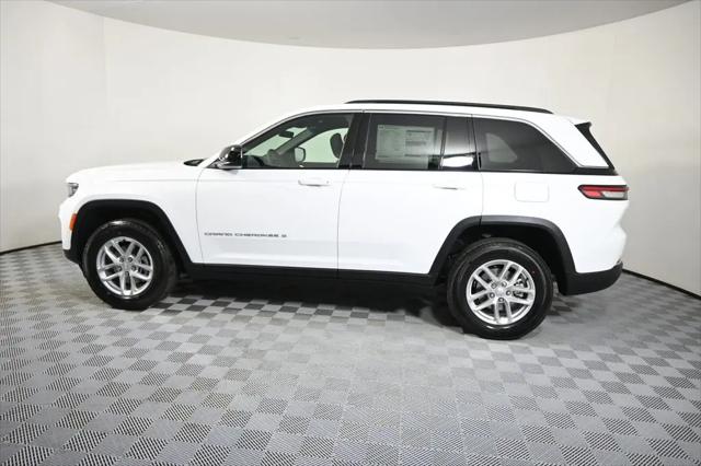 2026 Jeep Grand Cherokee Laredo 4x4