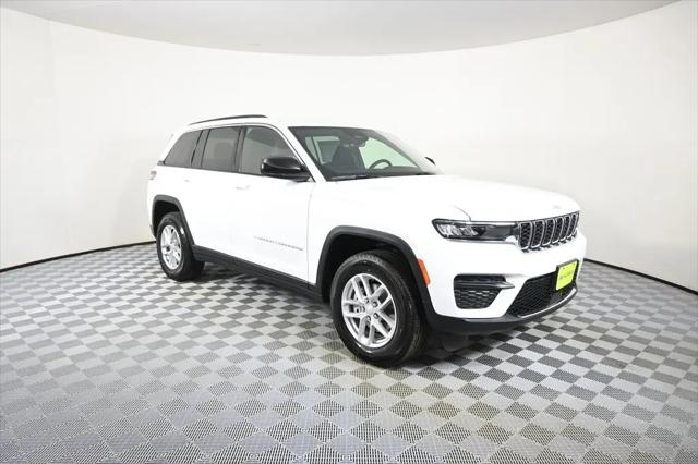 2026 Jeep Grand Cherokee Laredo 4x4