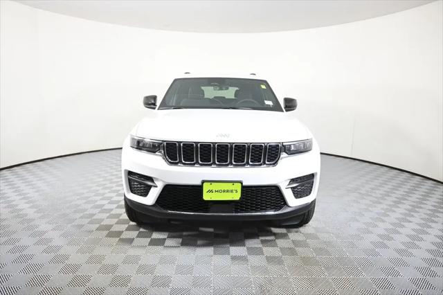2026 Jeep Grand Cherokee Laredo 4x4