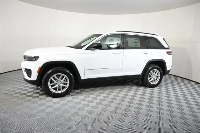 2026 Jeep Grand Cherokee Laredo 4x4