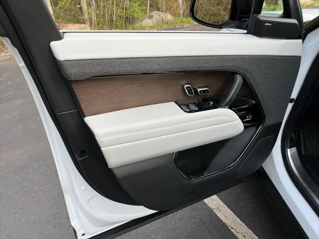 2023 Land Rover Range Rover Sport SE
