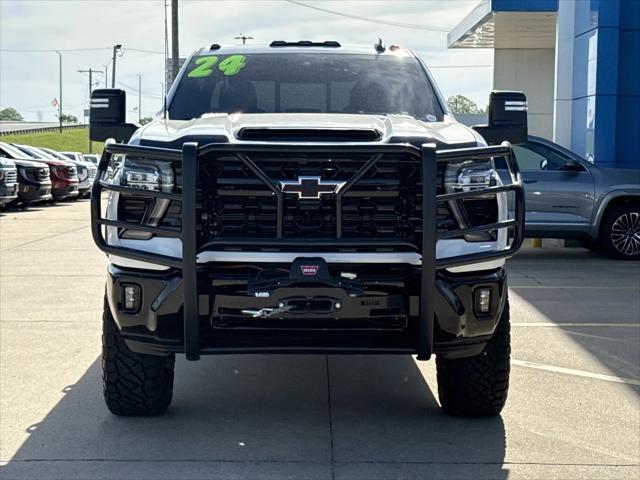 2024 Chevrolet Silverado 2500HD 4WD Crew Cab Standard Bed ZR2