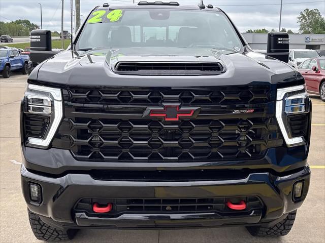 2024 Chevrolet Silverado 2500HD 4WD Crew Cab Standard Bed ZR2