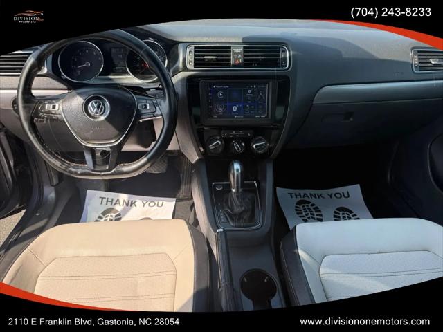 2017 Volkswagen Jetta 1.8T Sport