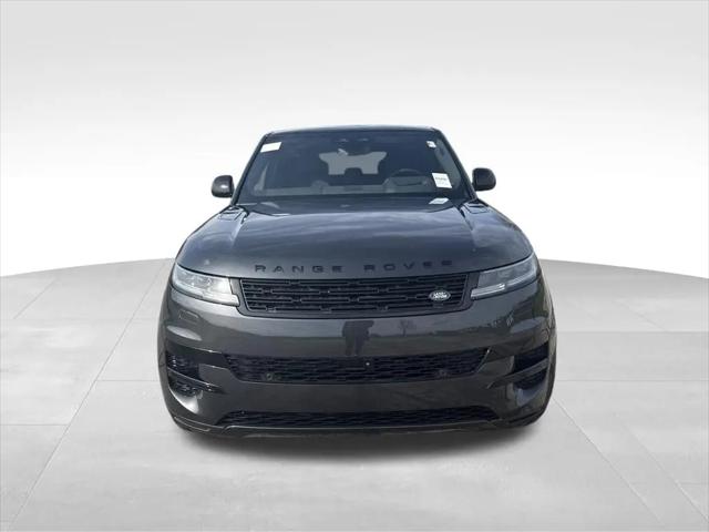 2026 Land Rover Range Rover Sport P360 SE