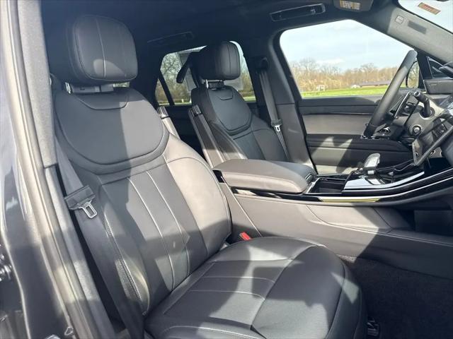 2026 Land Rover Range Rover Sport P360 SE