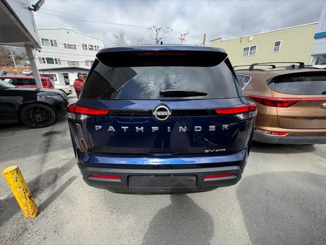 2024 Nissan Pathfinder SV 4WD