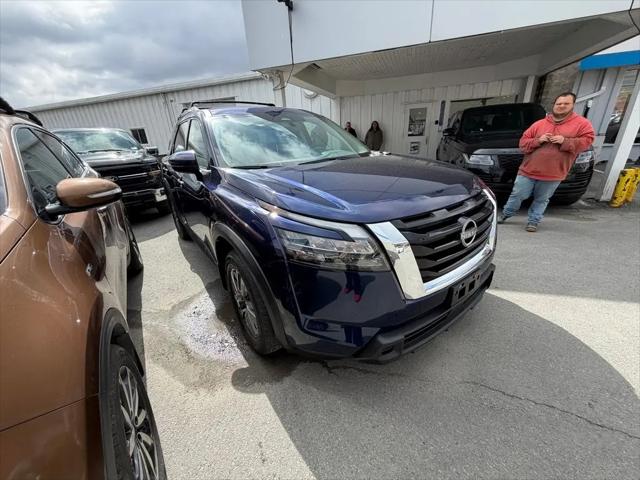 2024 Nissan Pathfinder SV 4WD