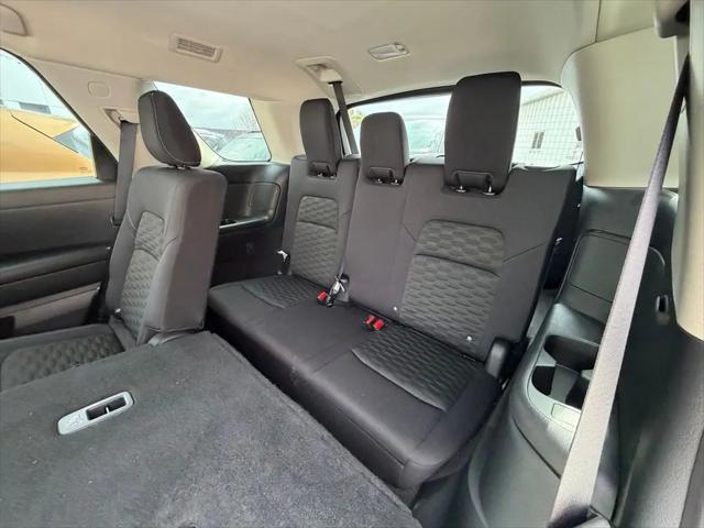2024 Nissan Pathfinder SV 4WD