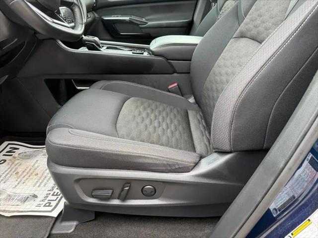 2024 Nissan Pathfinder SV 4WD