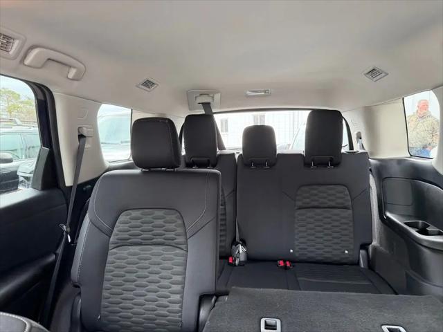 2024 Nissan Pathfinder SV 4WD
