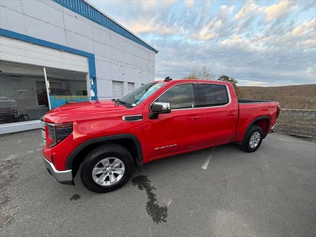 2023 GMC Sierra 1500 4WD Crew Cab Short Box SLE