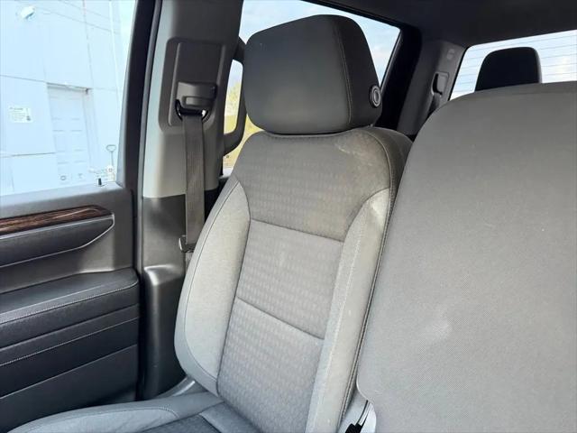 2023 GMC Sierra 1500 4WD Crew Cab Short Box SLE
