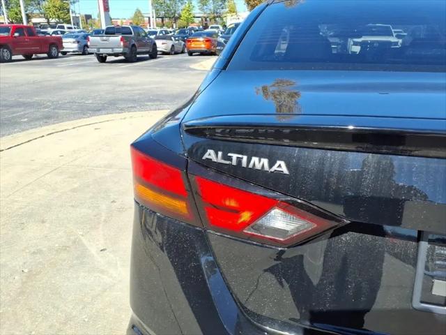 2026 Nissan Altima SR FWD