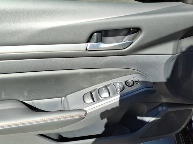 2026 Nissan Altima SR FWD