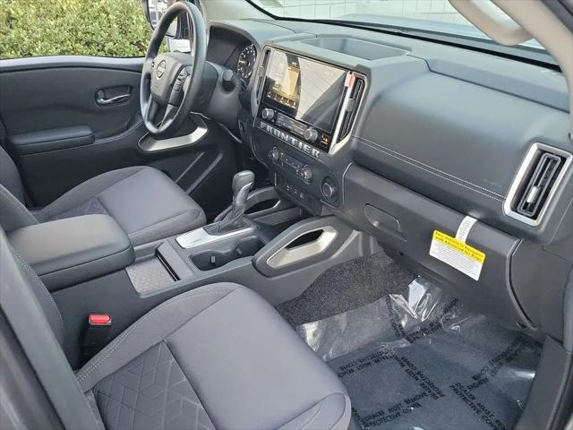 2026 Nissan Frontier Crew Cab SV 4x2