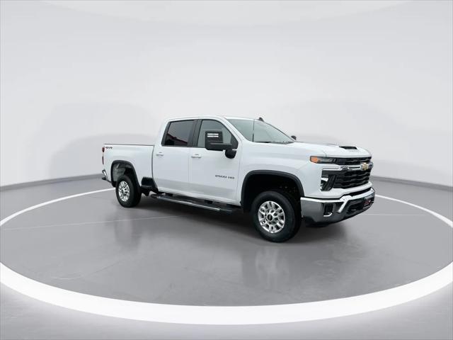 2025 Chevrolet Silverado 2500HD 4WD Crew Cab Standard Bed LT
