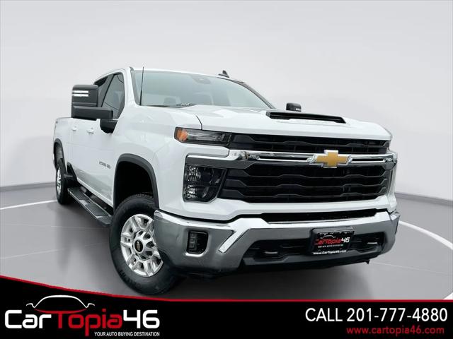 2025 Chevrolet Silverado 2500HD 4WD Crew Cab Standard Bed LT for sale in Elmwood Park, NJ