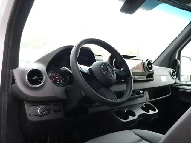 2026 Mercedes-Benz C-CLASS C 300 C 300