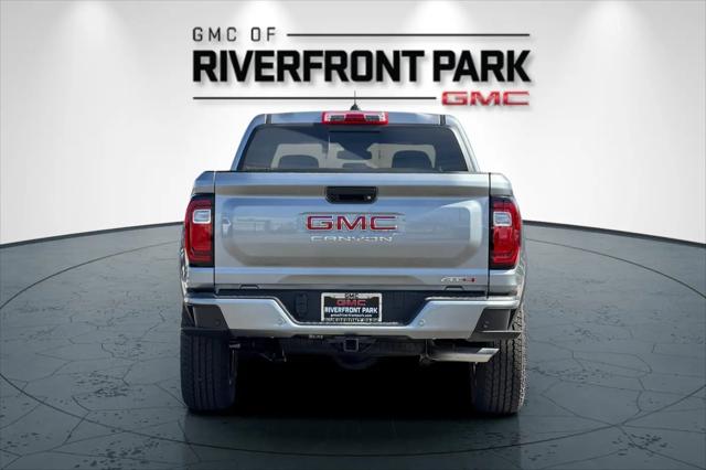 2026 GMC Canyon AT4, 4WD