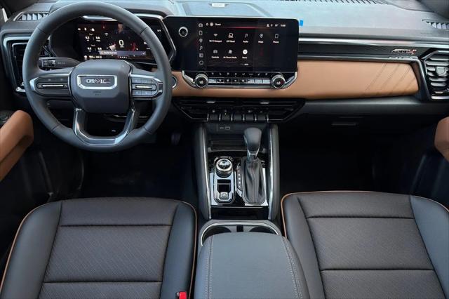 2026 GMC Canyon AT4, 4WD