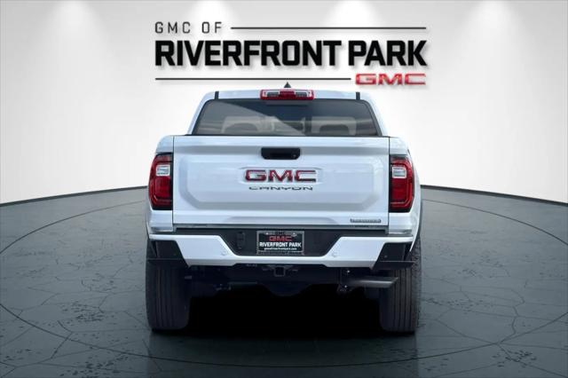 2026 GMC Canyon Elevation, 4WD