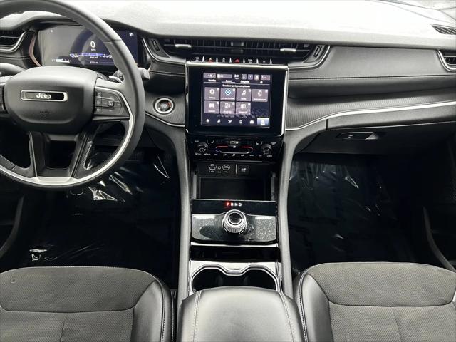 2023 Jeep Grand Cherokee L Altitude 4x4
