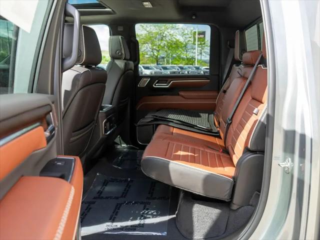 2026 GMC Sierra 2500HD Crew Cab, Standard Bed, Denali Ultimate, 4WD