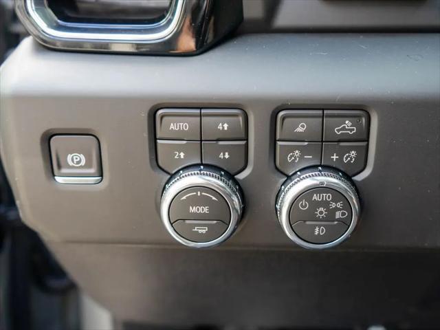 2026 GMC Sierra 2500HD Crew Cab, Standard Bed, Denali Ultimate, 4WD