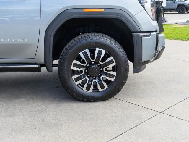 2026 GMC Sierra 2500HD Crew Cab, Standard Bed, Denali Ultimate, 4WD