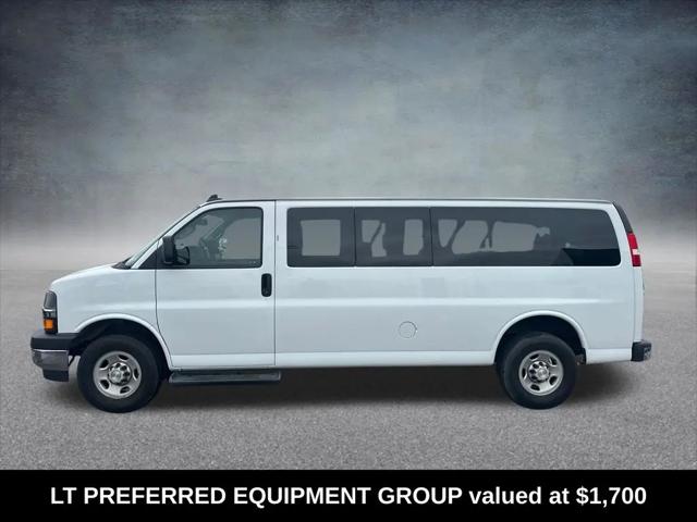 2023 Chevrolet Express Passenger RWD 3500 Extended Wheelbase LT