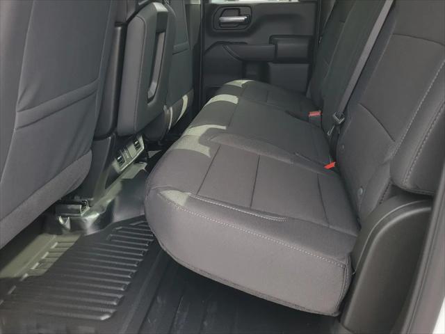2026 GMC Sierra 2500HD Double Cab, Standard Bed, Pro, RWD