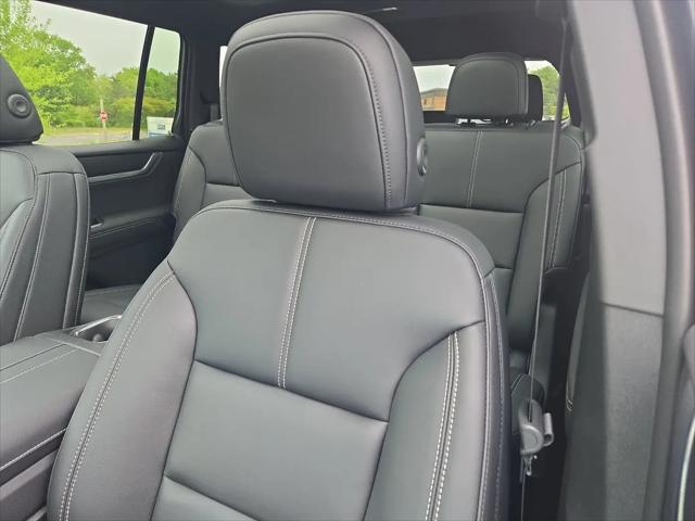 2026 GMC Acadia Elevation AWD