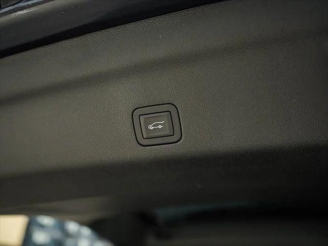 2026 GMC Yukon XL 4WD AT4 Ultimate